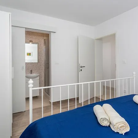 度假居 3 Bedroom Cozy In Zgaljici
